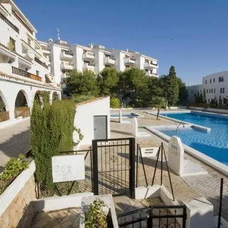 Apartment Con Jardin Individual Y Piscina *