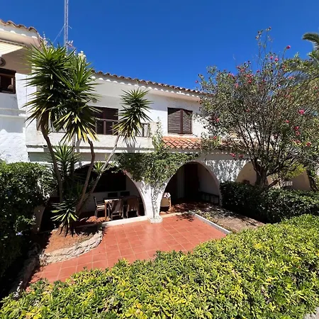 Con Jardin Individual Y Piscina Apartment